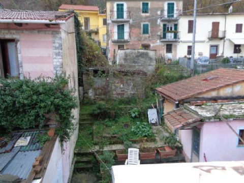 BIASSA BILOCALE E CANTINA rif. 1398