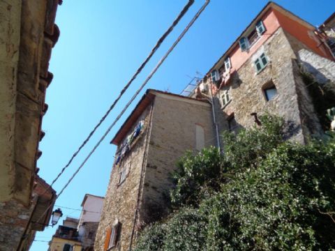 CENTRO STORICO OTTIMO 4 VANI rif.1372